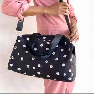 Alice + Olivia Daisy Print Duffel Bag NWT